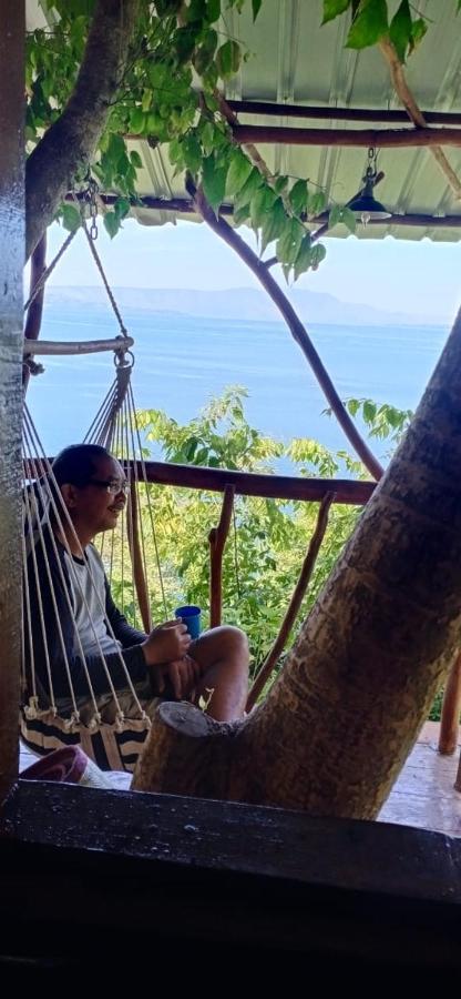 Pondok Berata Dapdap Balige Buitenkant foto